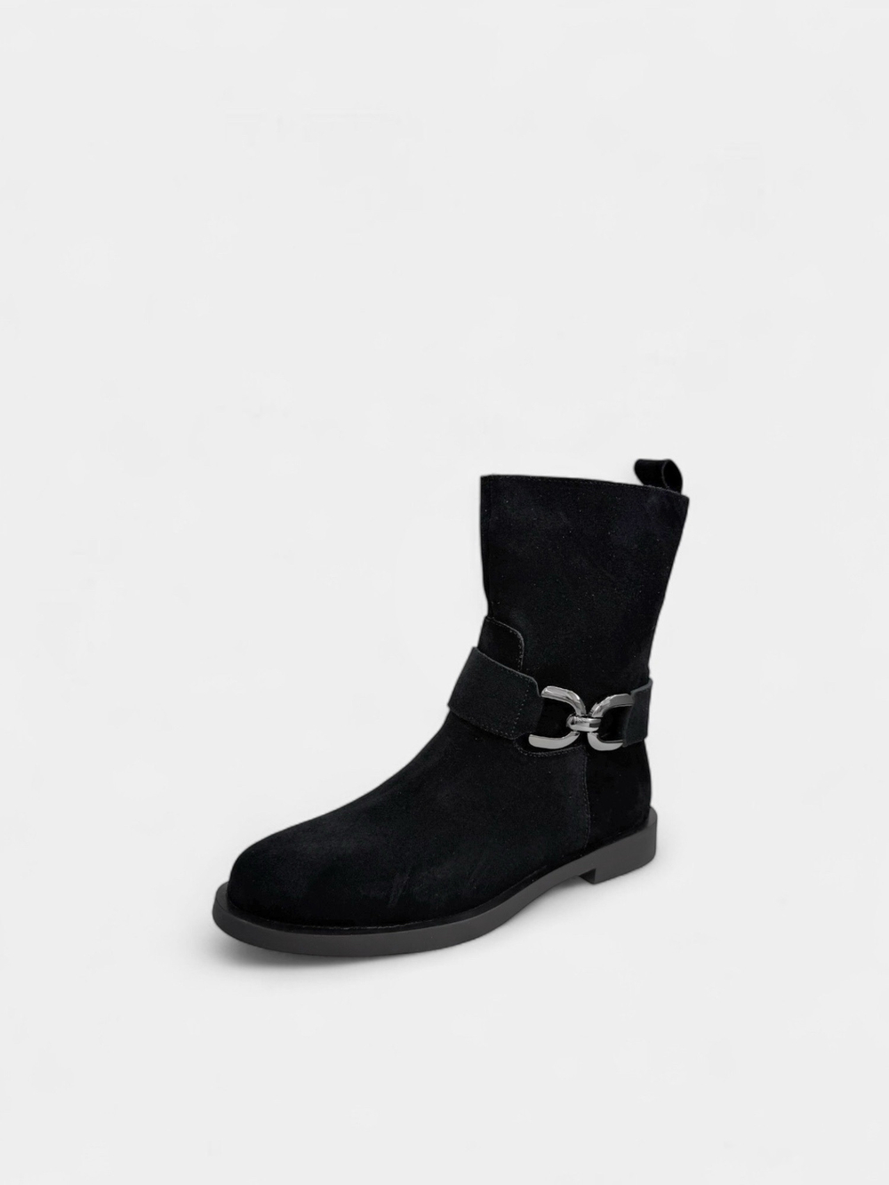 Ботинки со съемным декором