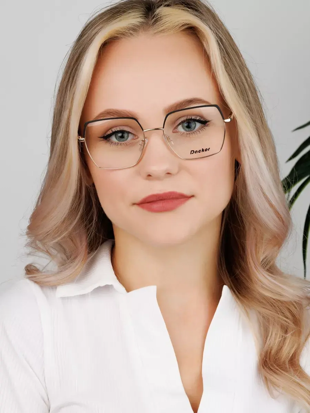 Оправа для очков женская брендовая золотистая