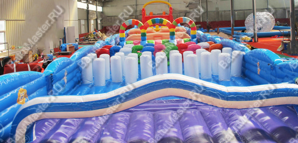 Коммерческая надувная полоса препятствий "Солнечная" 43,5*6*5,5 м