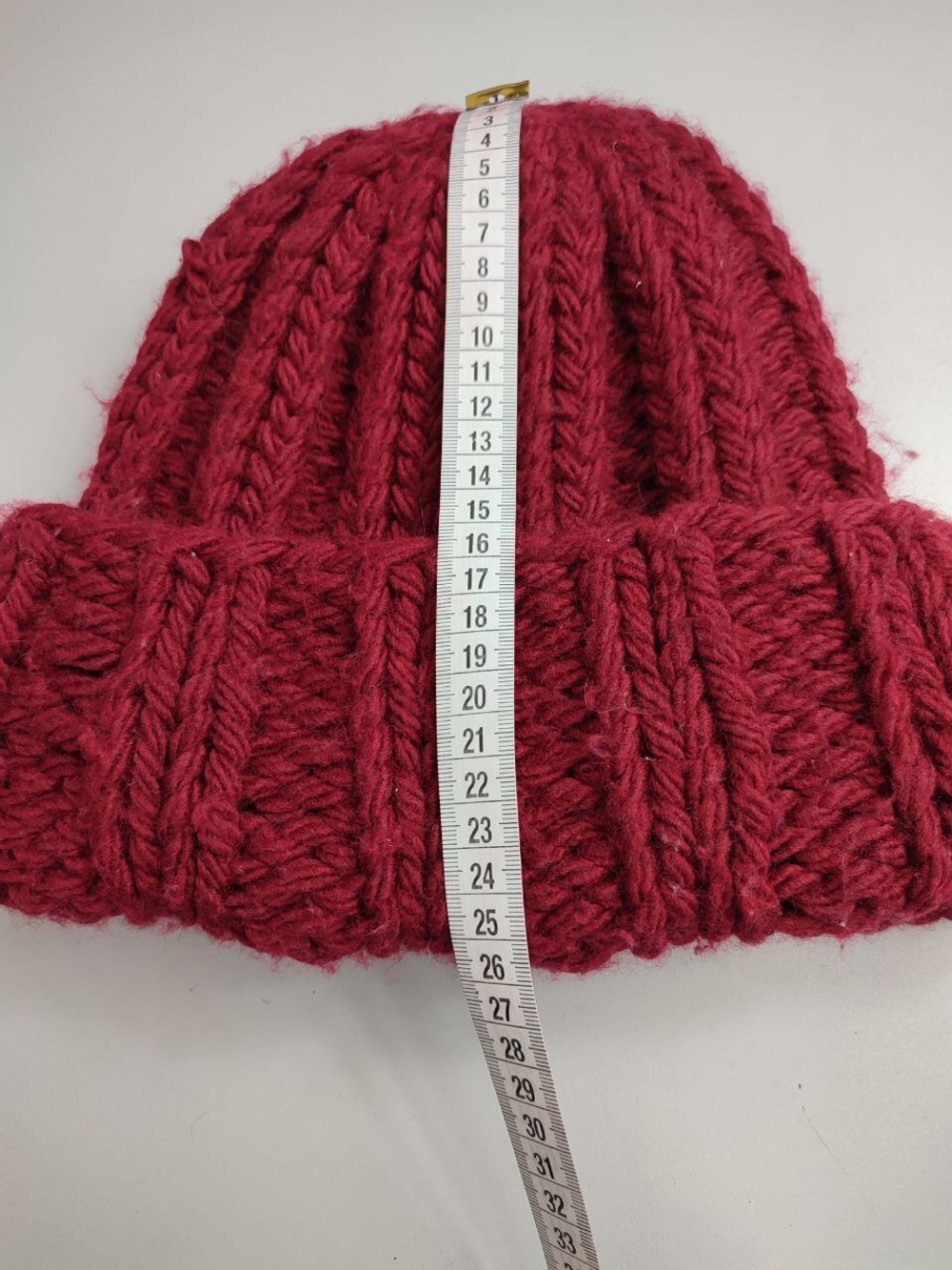 Шапка крупной вязки