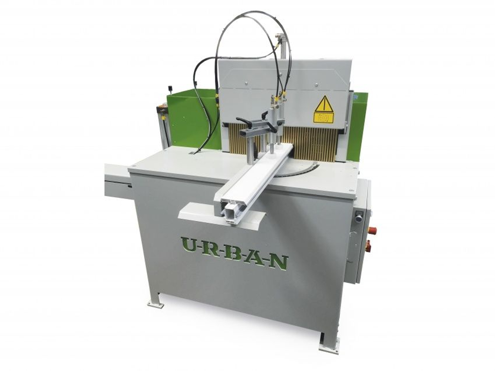 Торцефрезерный станок Urban AKFU 330