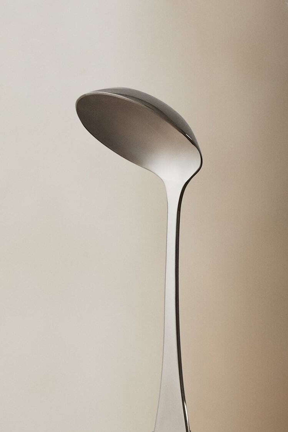 ZARA HOME БОЛЬШАЯ ДЕСЕРТНАЯ КЛАССИЧЕСКАЯ ЛОЖКА, СТАЛЬНОЙ