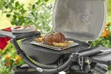 Подставка для запекания мяса, птицы малая для грилей Weber Q 100/1000 серий, 33x20x2 см, нержавеющая сталь