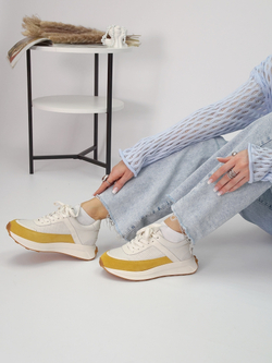 Кроссовки женские демисезонные