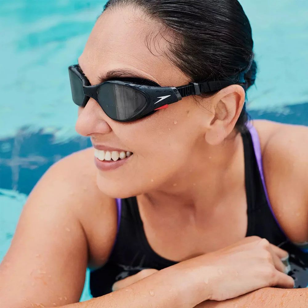 Очки для плав. SPEEDO Biofuse 2.0, 8-00233214501, ДЫМЧАТЫЕ линзы, черная оправа
