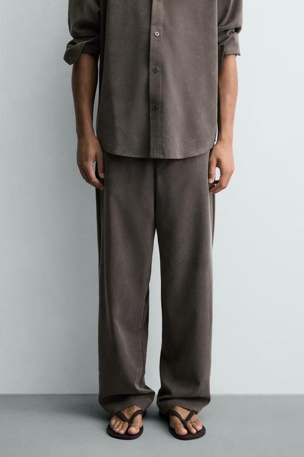 ZARA СТРУЯЩИЕСЯ БРЮКИ RELAXED FIT, РОЗОВАТО-КОРИЧНЕВЫЙ