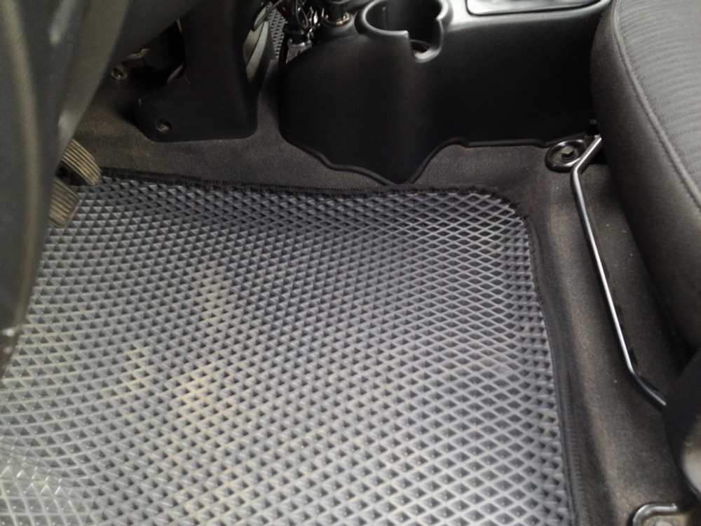 Автоковрики для Kia Picanto, 1 (2004-2010)