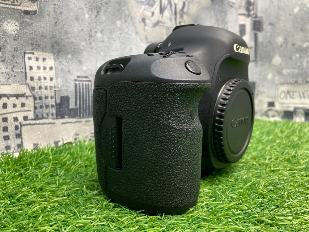 Canon EOS 5D Mark III 14.000 кадров