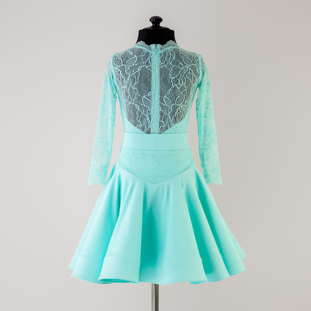 спортивное платье