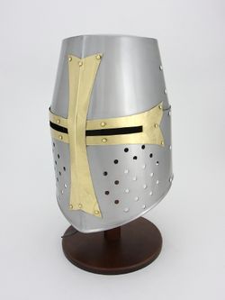 Nautical Шлем крестоносца ''Ведро'' с медной отделкой