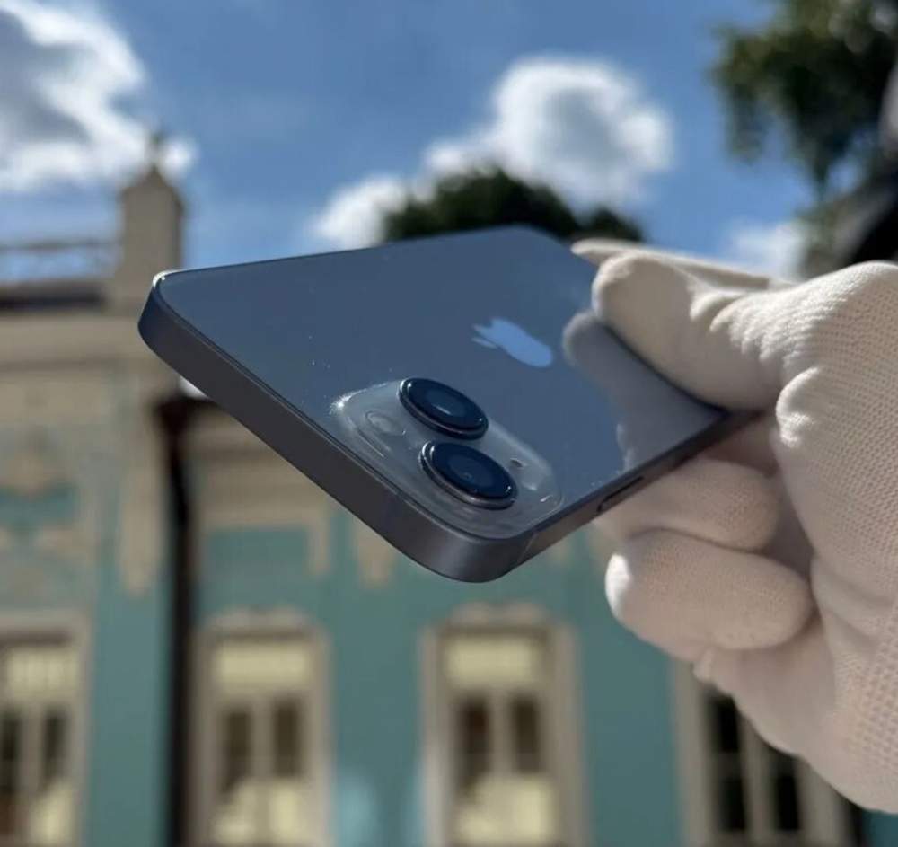 iPhone 14, 256 ГБ б/у