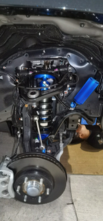 Mitsubishi L200 (2024) лифт-комплект регулируемой подвески +2" STR ST8000 с DSC