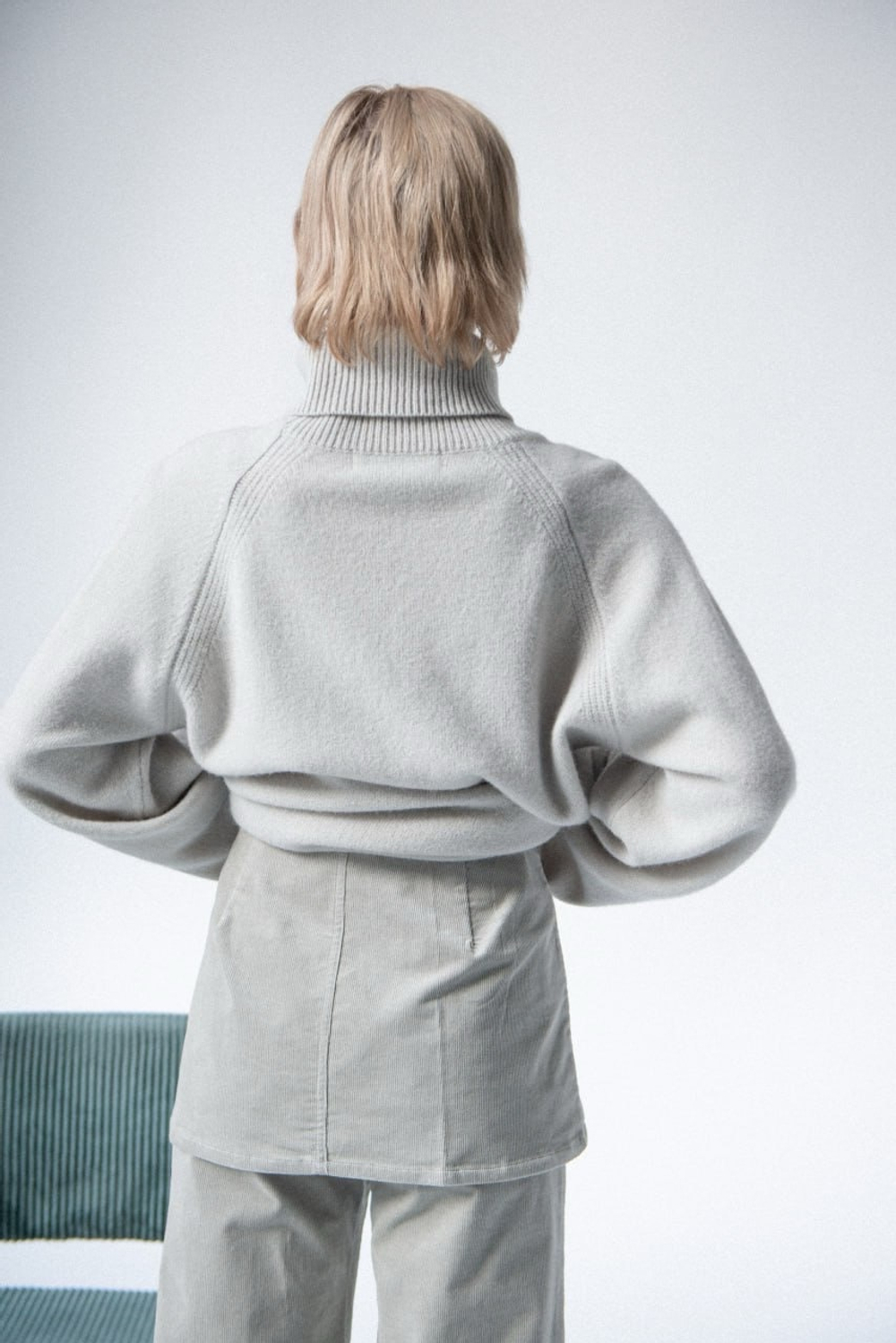 Свитер из 100% овечьей шерсти