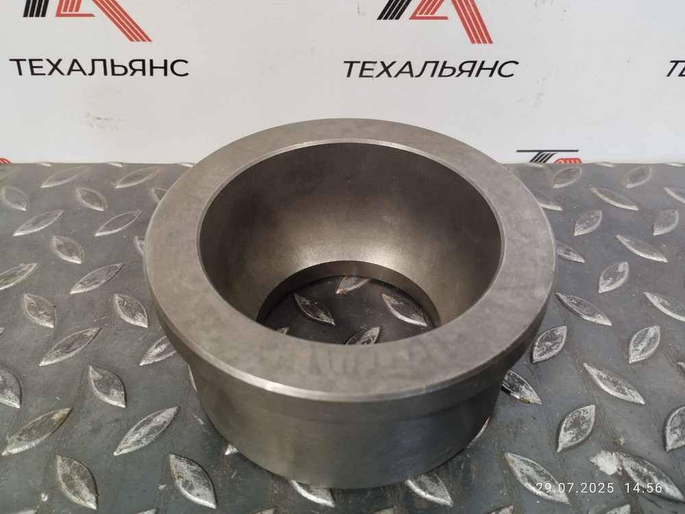 Втулка 14X-71-12230