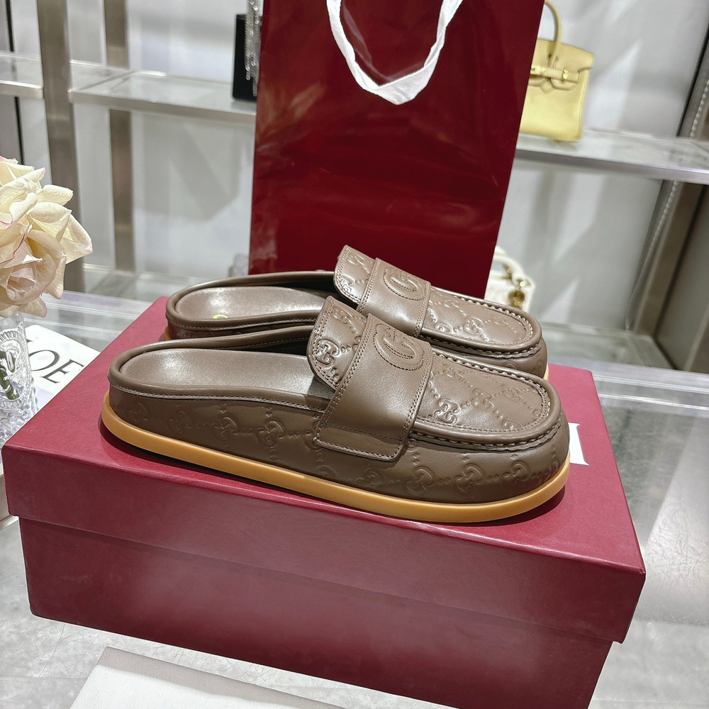 Gucci Double G Mule