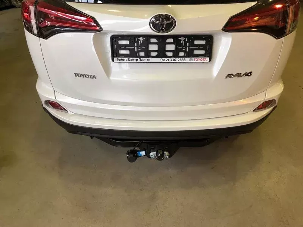 Фаркоп Балтекс для Toyota RAV4 IV (XA40) 2013-2019(паспорт и сертификат в комплекте)(без электрики)арт.24238821
