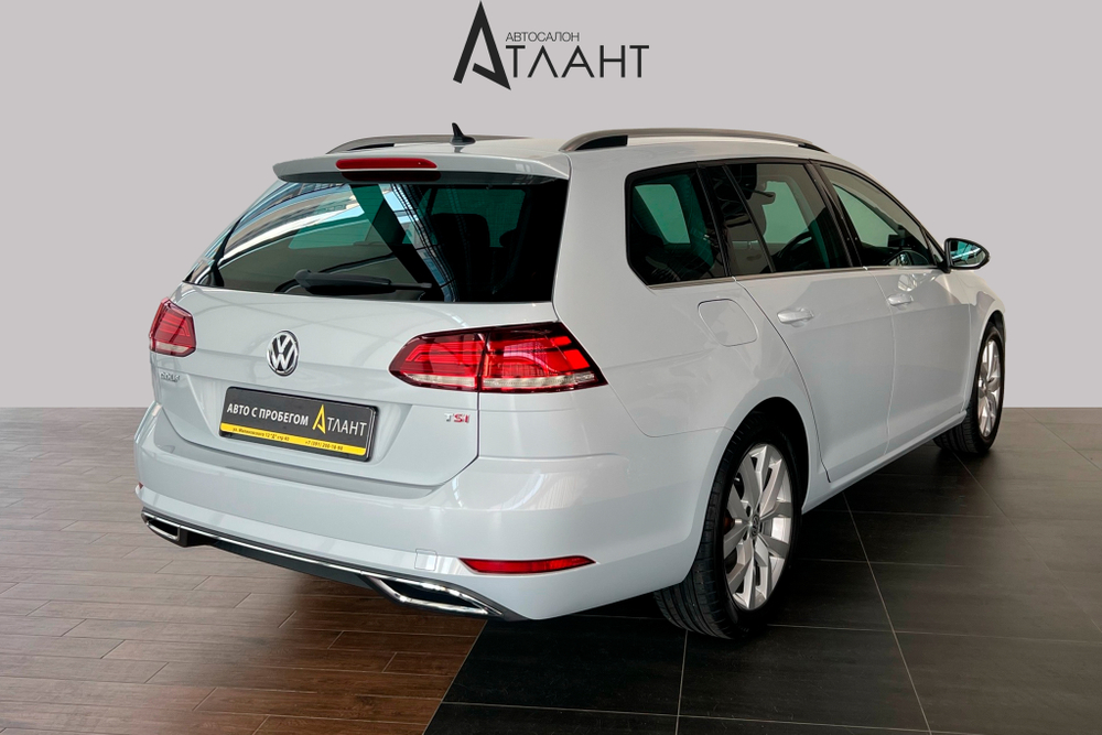 Volkswagen Golf, 2017 год