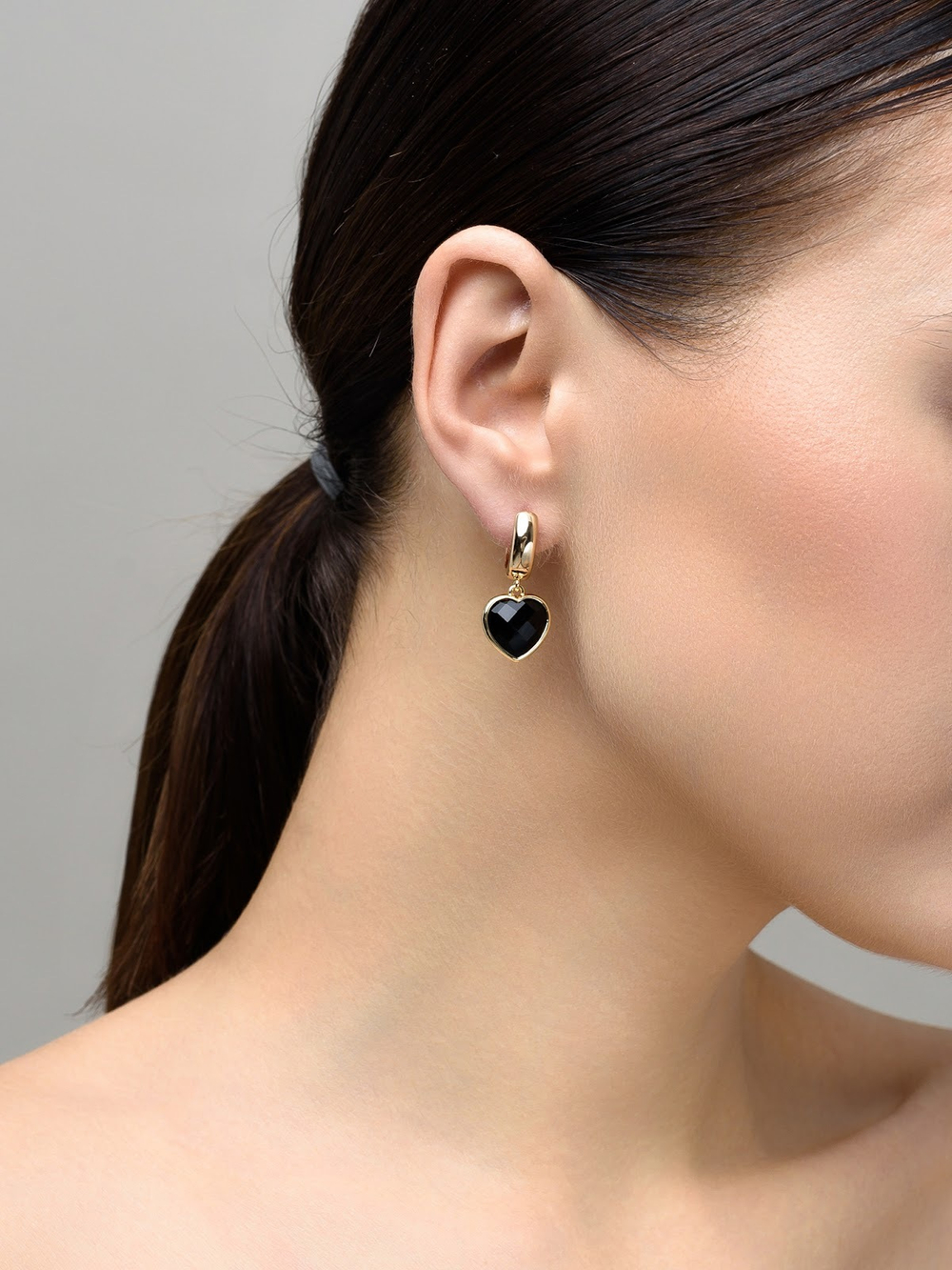 Серьги "Amour" gold с черным агатом