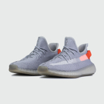 Кроссовки Adidas Yeezy 350 boost v2 Wmns Tail Light