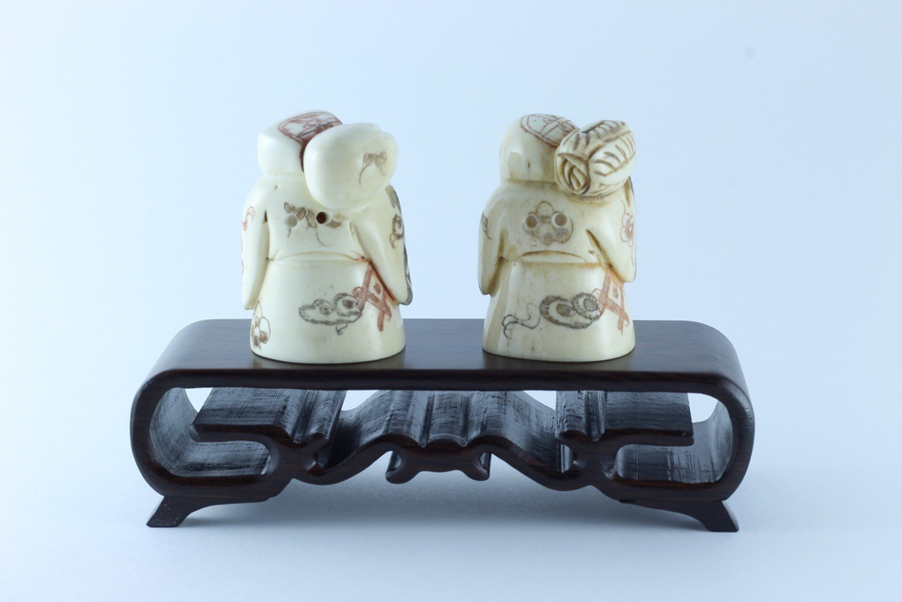 Сет нэцкэ Дзюродзин и Фукурокудзю на подставке