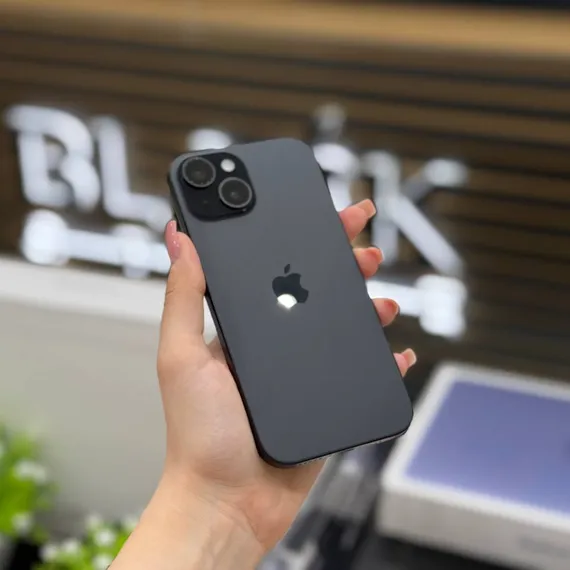 Б/У Телефон Apple iPhone 15 128Gb Black 90% (T4DP2CY7HG)