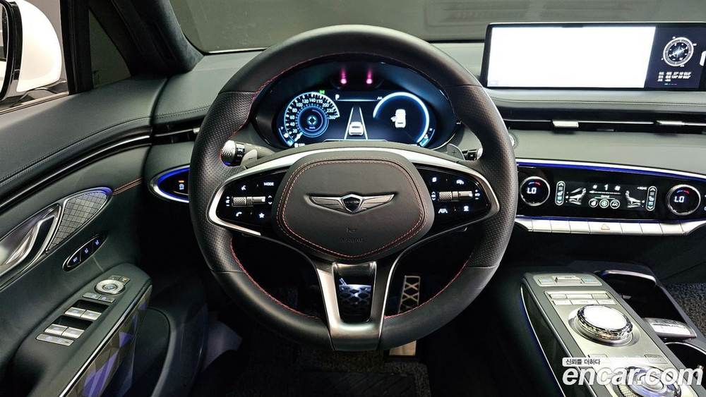 Genesis GV70 2.5T Бензин AWD (03.2022)