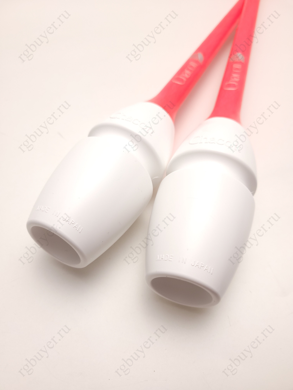 Булавы Chacott 45,5 см 050.White х Light Orange