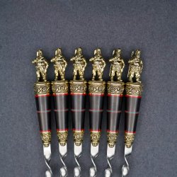 Подарочный набор шампуров "Охотник", рукояти черный мореный граб