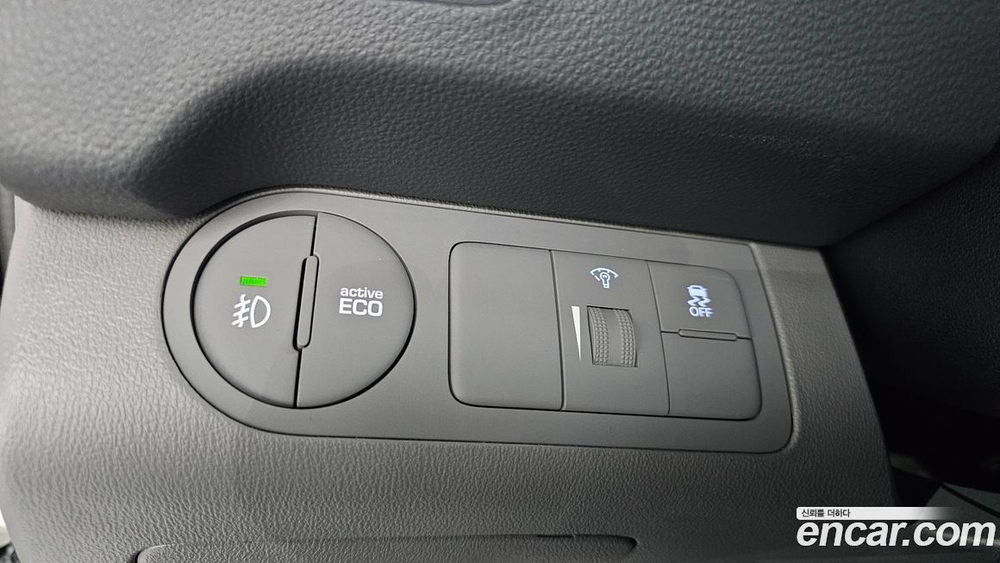 Hyundai The New Grand Starex Van 3-х местный (06.2020)