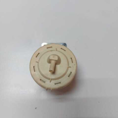 Прессостат X2365-001-0190 б/у для стиральной машины Dexp