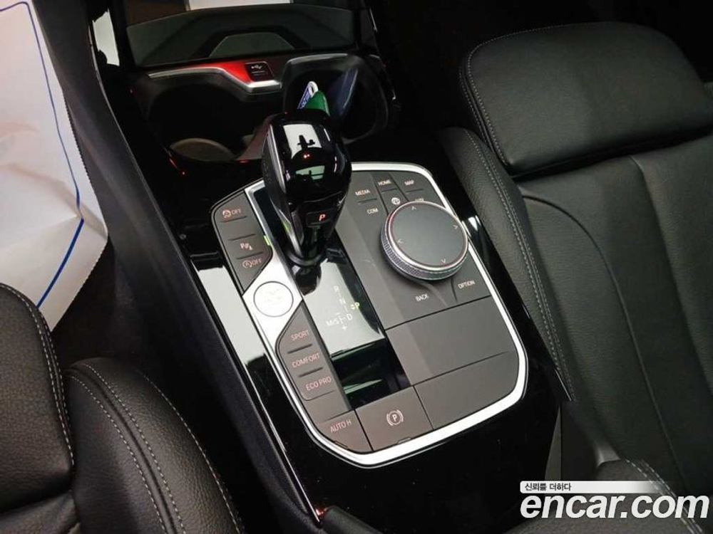 BMW 1 Series (F40) 120i M Sports (10.2022)