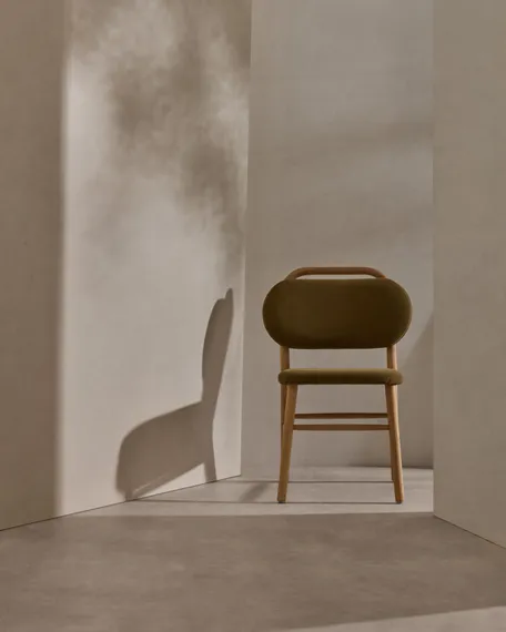 Helda Стул из зеленой синели и массива дуба