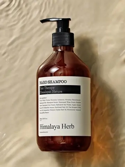 BOUQUET GARNI NARD - ШАМПУНЬ ДЛЯ ВОЛОС И КОЖИ ГОЛОВЫ SHAMPOO SIGNATURE, 500 МЛ