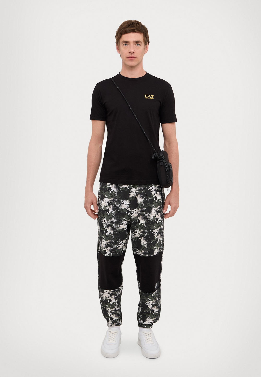 EA7 Emporio Armani UNISEX - Базовая футболка - Чёрный