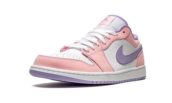 Кроссовки Nike Air Jordan 1 Low SE "Arctic Punch"