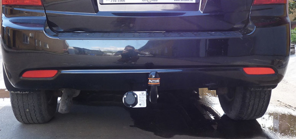 Фаркоп для Kia Sorento 2009-2012 Тип шара: A. Нагрузки: 1250/75 кг, KI 17