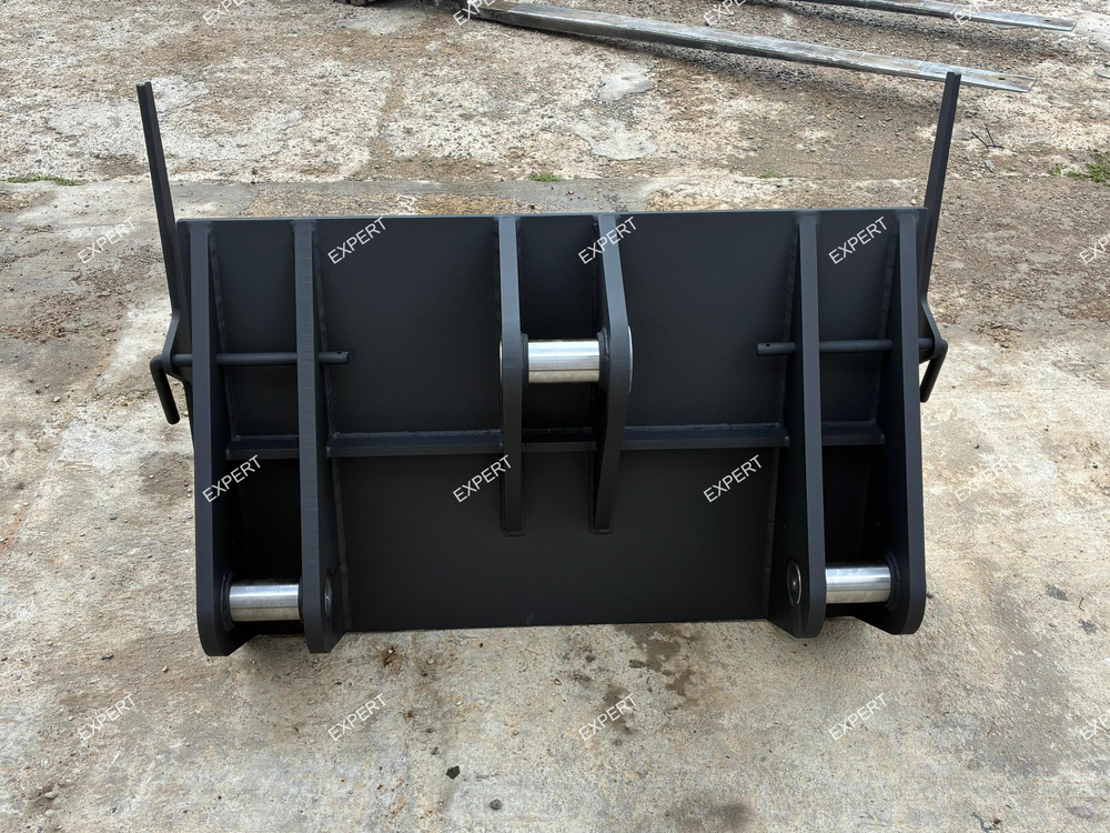 Быстросъем механический на фронтальный погрузчик