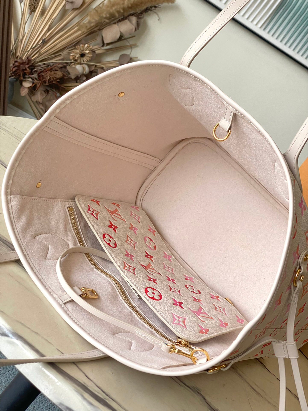 Louis Vuitton Neverfull MM