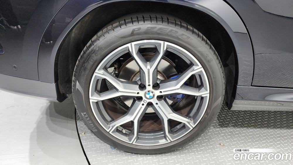 BMW X6 (G06) xDrive40i M Sports (07.2022)