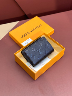 Louis Vuitton Metis Compact Wallet