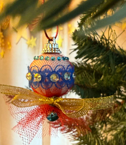 Новогодняя игрушка своими руками "Чудо-Шар. Королевский орнамент".