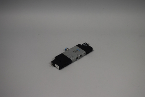 FESTO CPE18-M1H-5/3G-QS-8