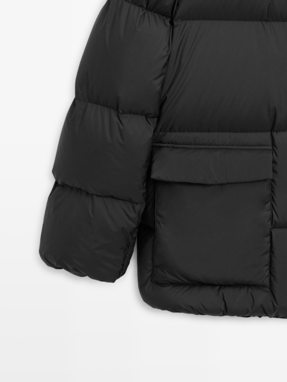 Massimo Dutti Стеганая куртка, черный