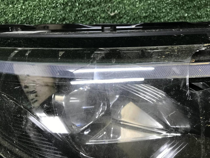 Битая Фара правая Aito M7 (2022-н.в.) LED