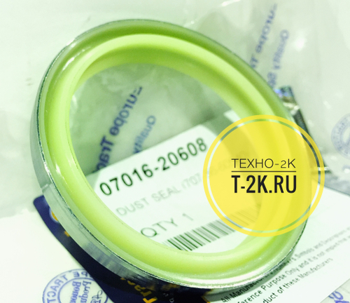 07016-20608 сальник пласт+металл
