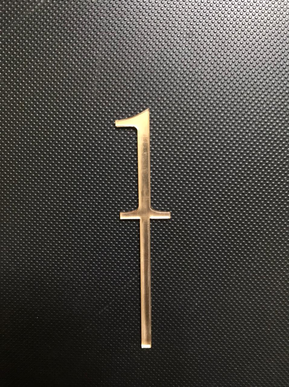 Топпер / Цифра мини "1" / акрил зеркальный золото