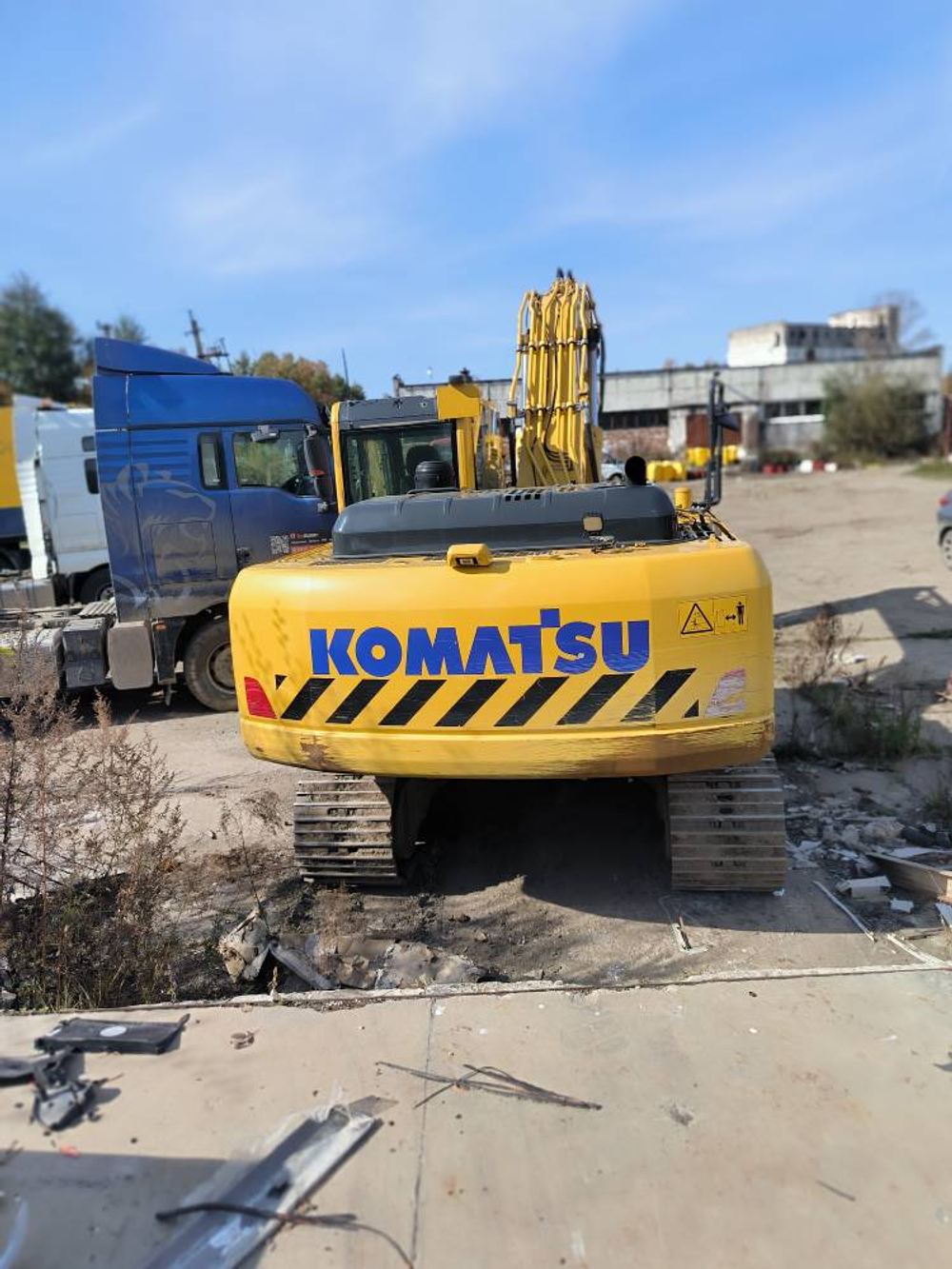 KOMATSU PC 210 Экскаватор PC210-10M0 (Дизельный, 6,7 л, 167 л.с., АТ)