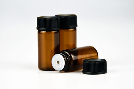 Флакон коричневое стекло с пластиковой крышкой 3 мл
