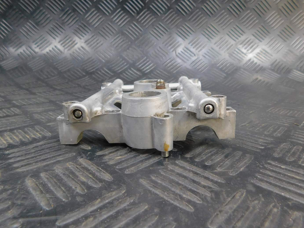 Бугель правый Kawasaki ZZR 400 98 053055