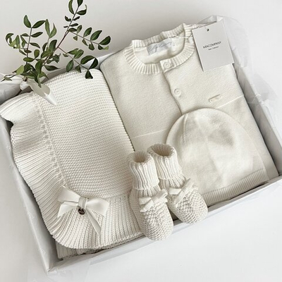 Набор из 4-х предметов: комбинезон, шапочка, пинетки и плед (р.56 см)